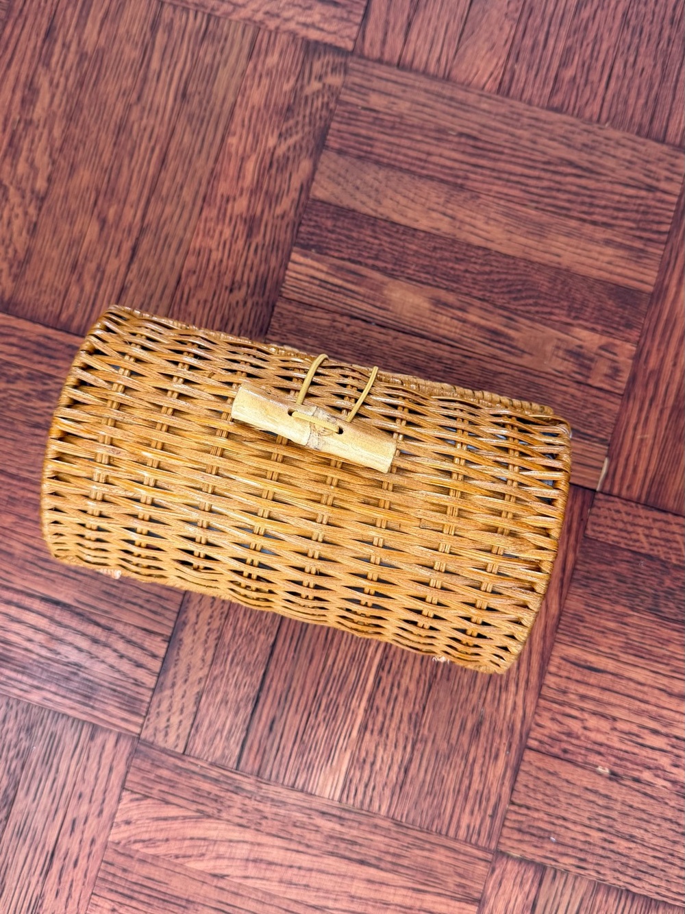 Lilly Pulitzer Woven Straw Phone Case in Natural Tan